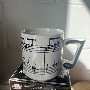 Chadwicks Musical Note Mug - Black & White